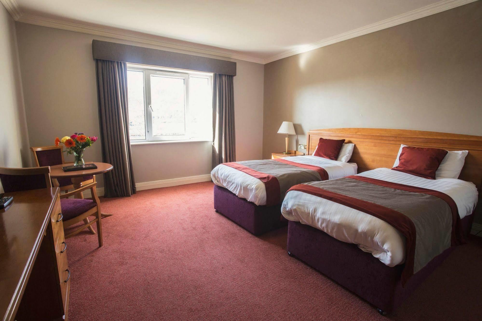 Carrickdale Hotel & Spa Дандолк Экстерьер фото